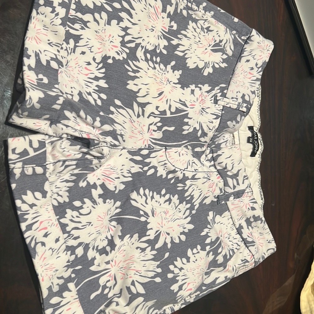 Dear John shorts size 28